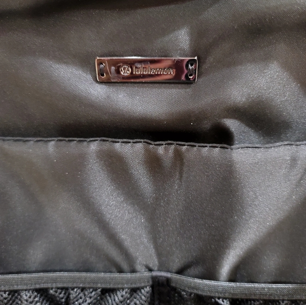 Lululemon Athletica Dark Heather Gray Backpack Laptop - Picture 4 of 9